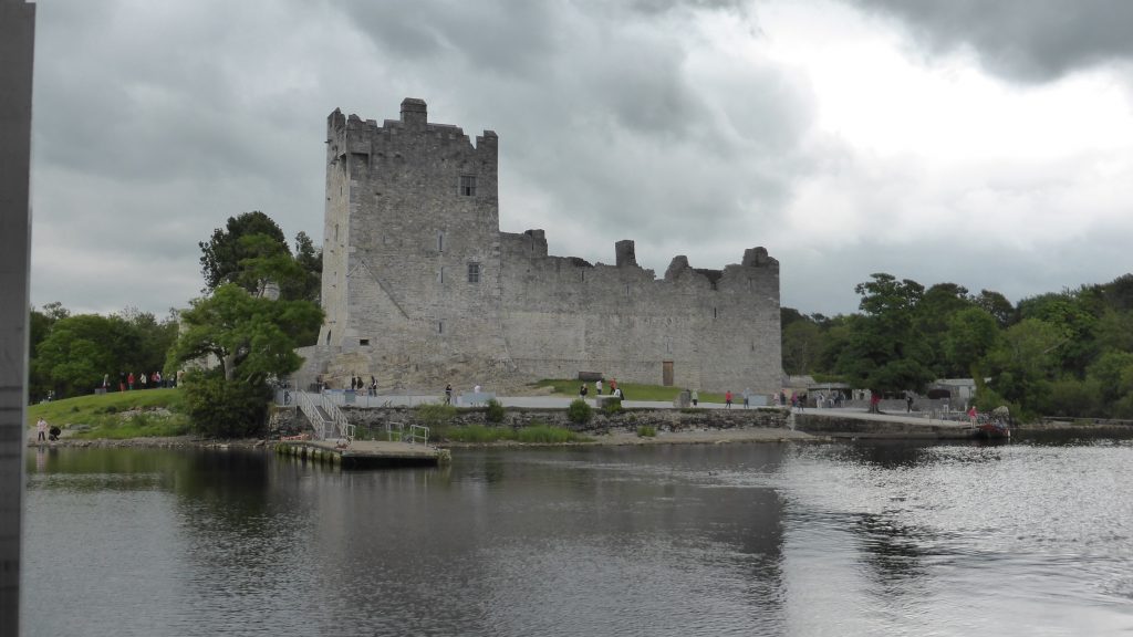 P1080475 Killarney National Park Ross Castle
