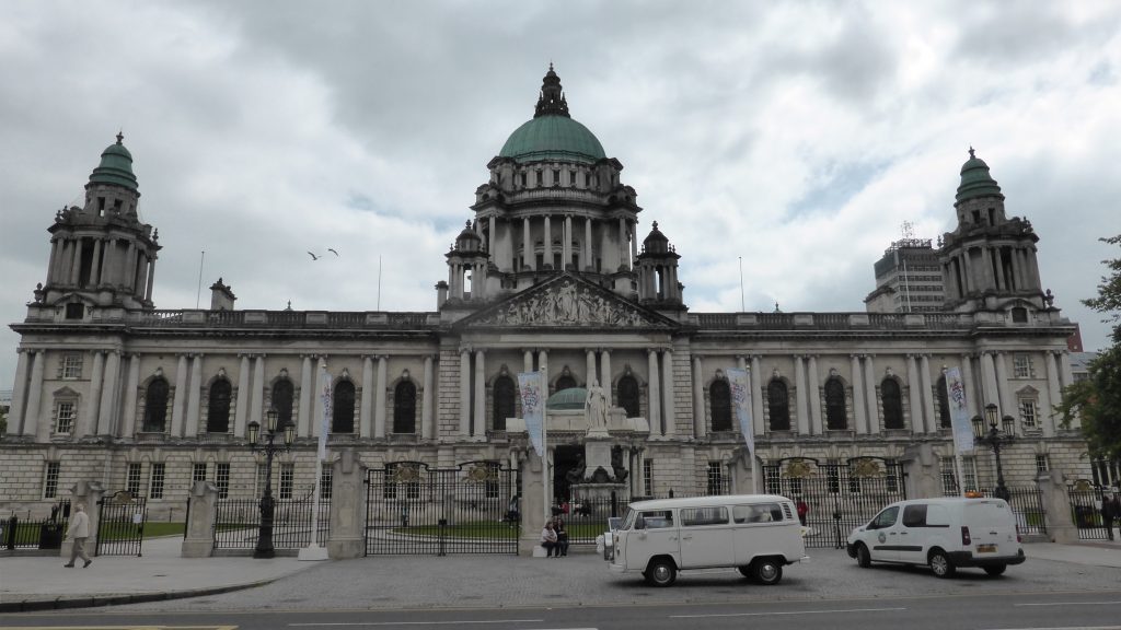 P1090371 Belfast - Town Hall