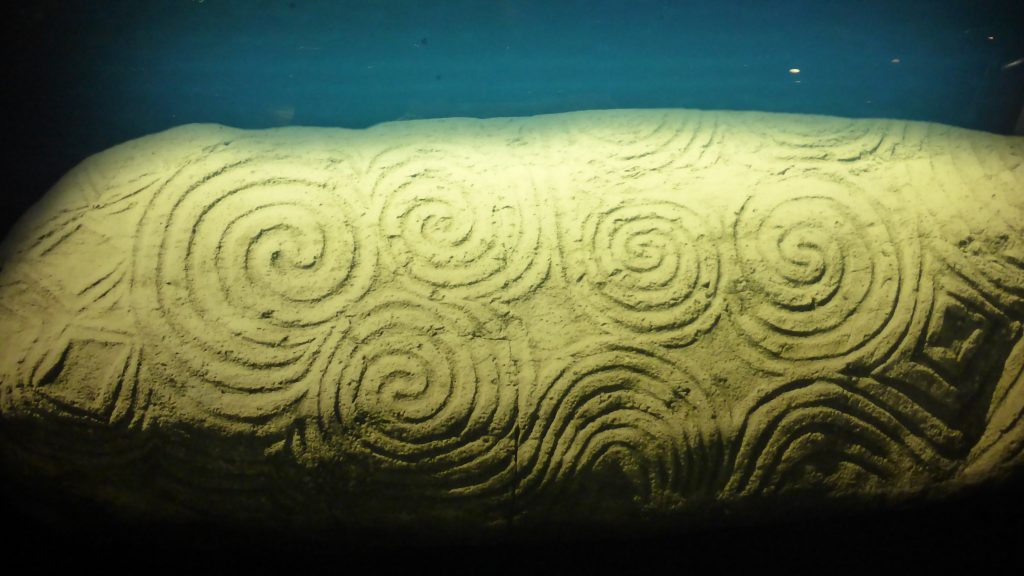 P1090430 Newgrange