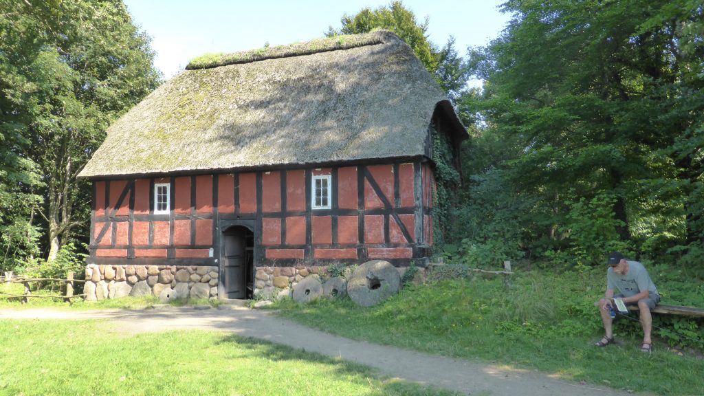 P1100038 Hjerl Hede openluchtmuseum