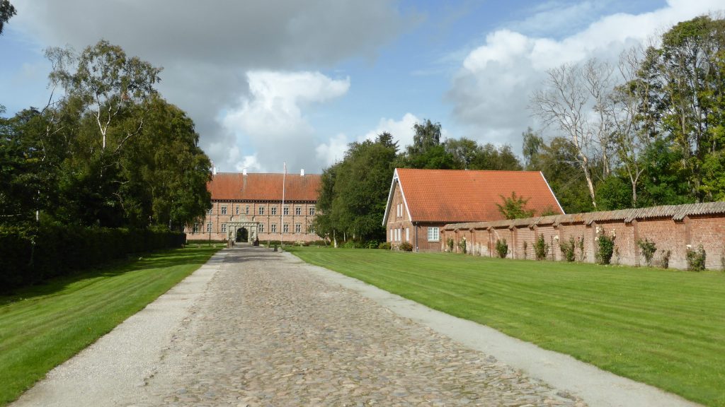 P1100304 Voergaard Slot